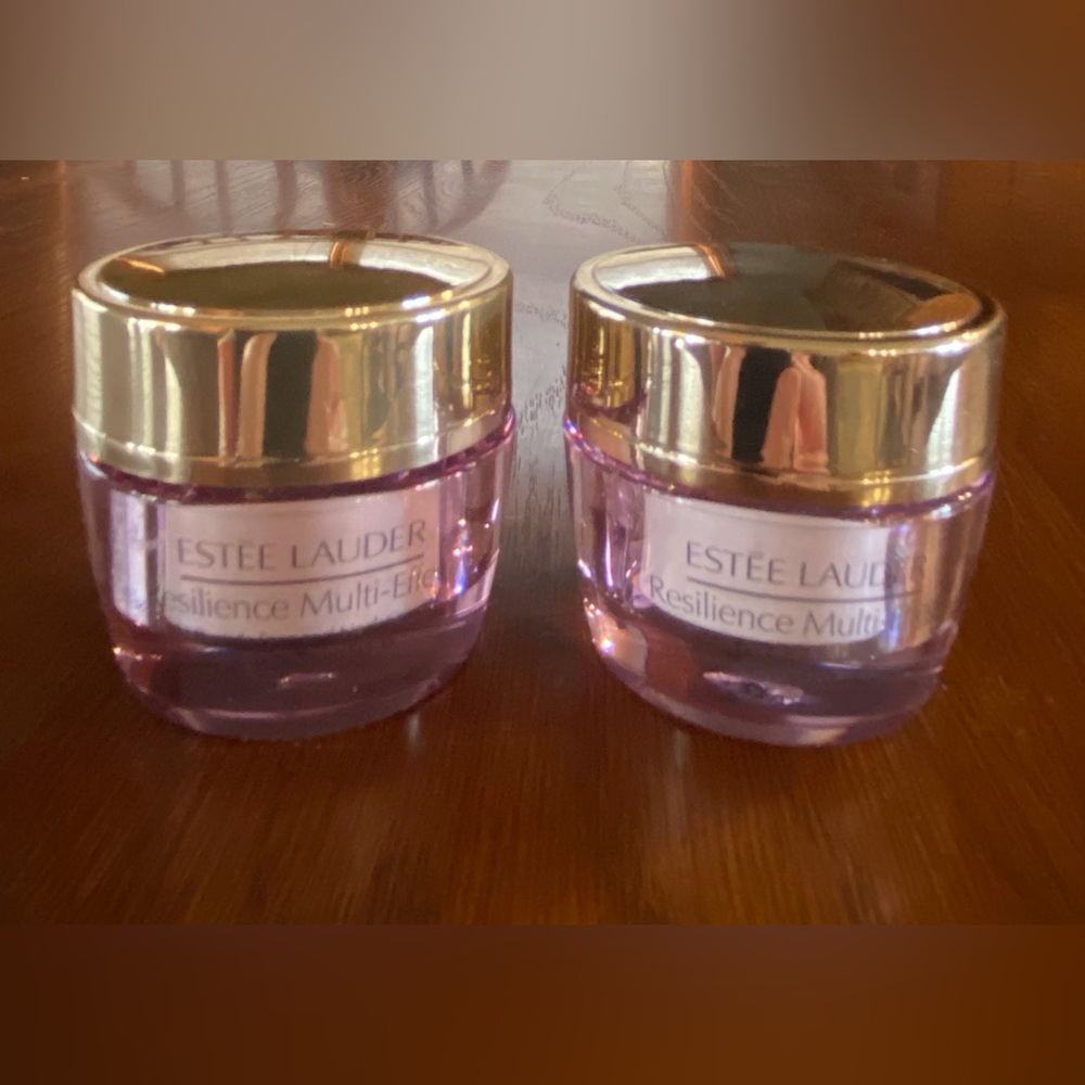 Estée Lauder Resilience Muti-Effect Face and Neck Creme